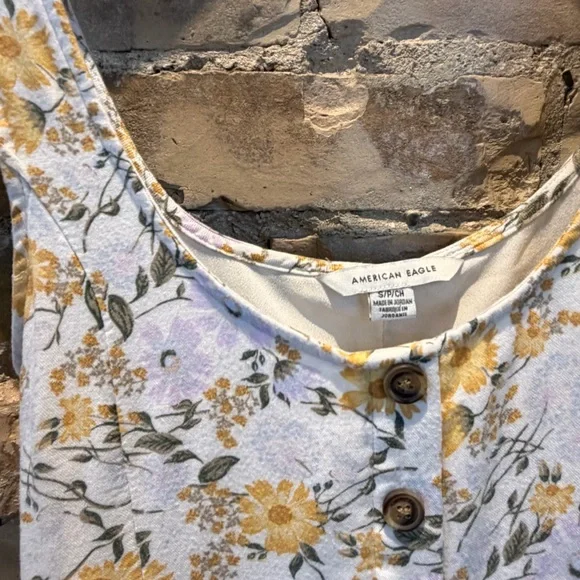 American Eagle Outfitters summer dress with Yellow Floral Print - Picture 2 of 3